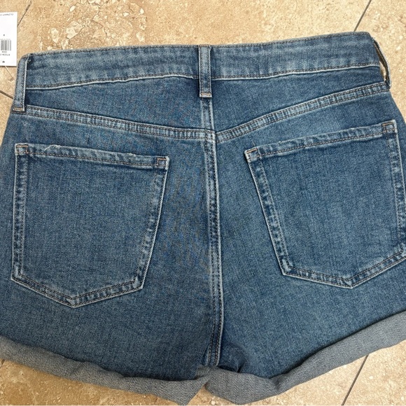 Old Navy OG straight high rise cuffed distressed size 8 jean shorts - Picture 3 of 3